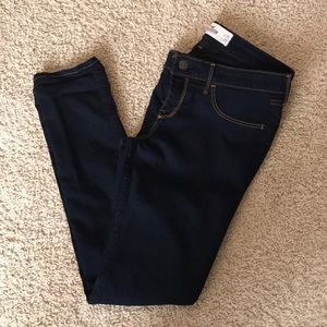 Hollister skinny jeans dark wash